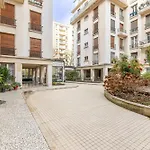 Spacious Apartment With Terrace